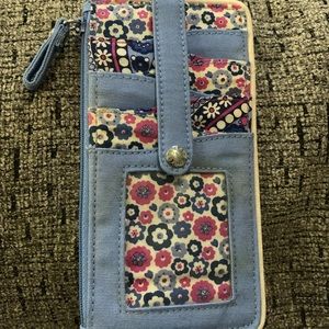 Vera Bradley NWOT Card Keeper in Boysenberry